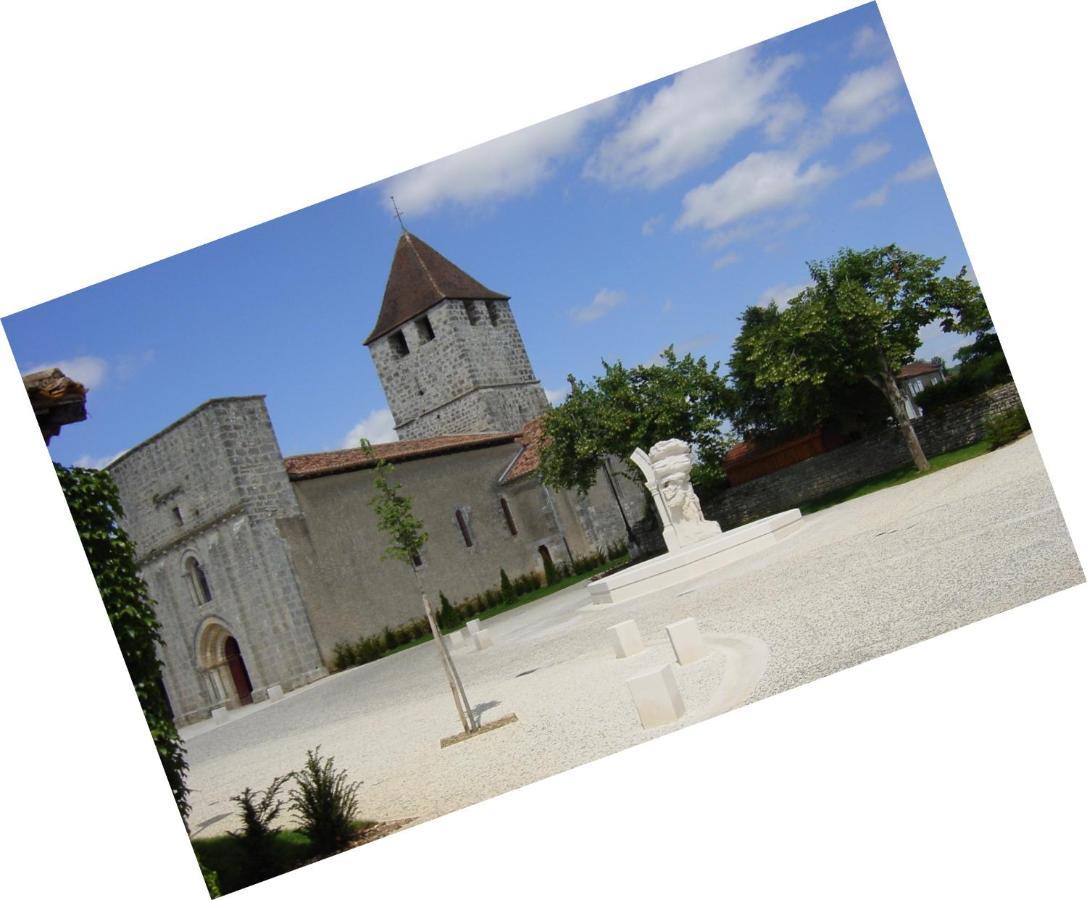 La Ligonne Bed and Breakfast Marillac Buitenkant foto
